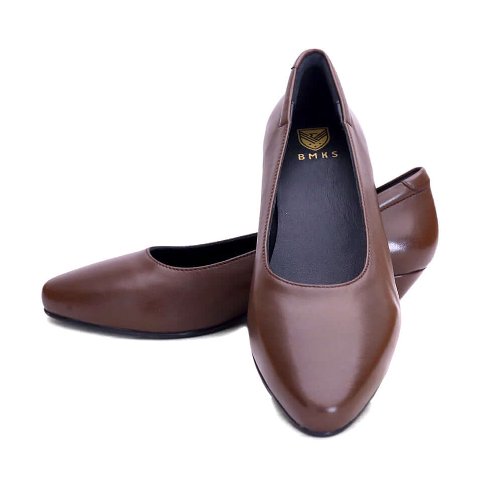 AGSU Brown Leather Pumps for Military - Chic Kitten Heel Bootmakers AGSU Brown Leather Pumps for Military - Chic Kitten Heel Bootmakers